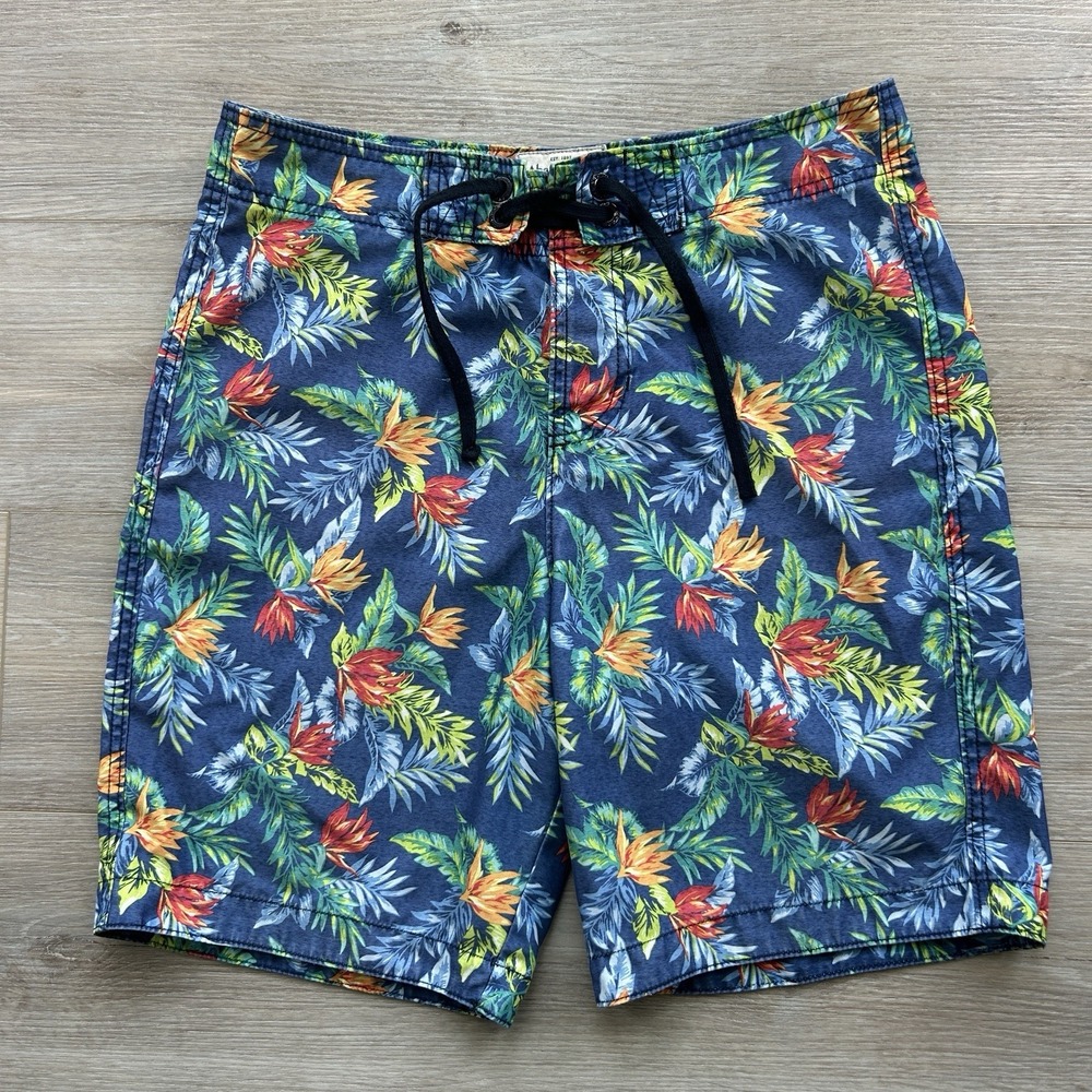 Abercrombie & Fitch Medium Campus Fit Swim Shorts Multicolor Hawaiian